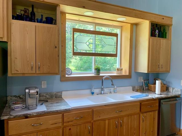 506 Quentin Road Se Property Photo 18