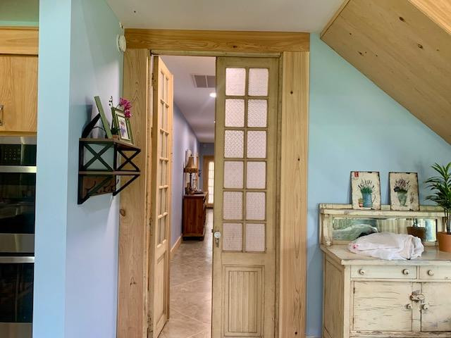 506 Quentin Road Se Property Photo 21