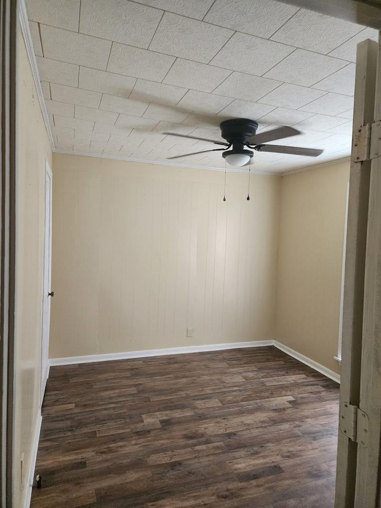 1004 White Oak St Property Photo 19