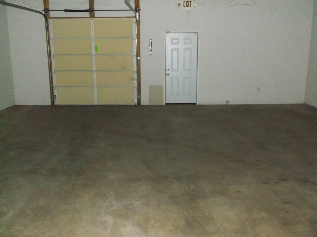 903 S Locust Street Property Photo 11