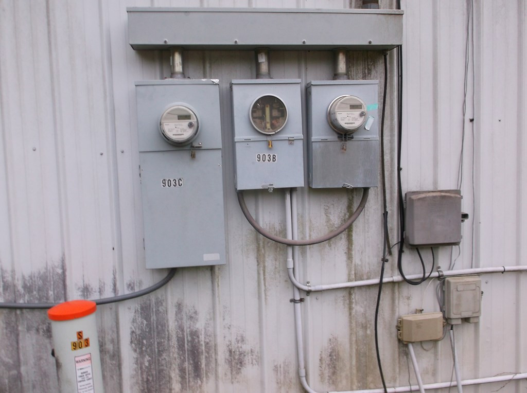 903 S Locust Street Property Photo 19