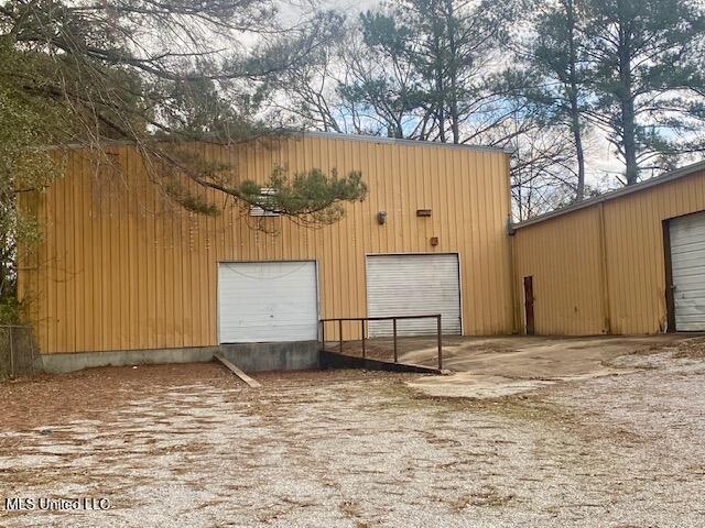 143689 Property Photo 9
