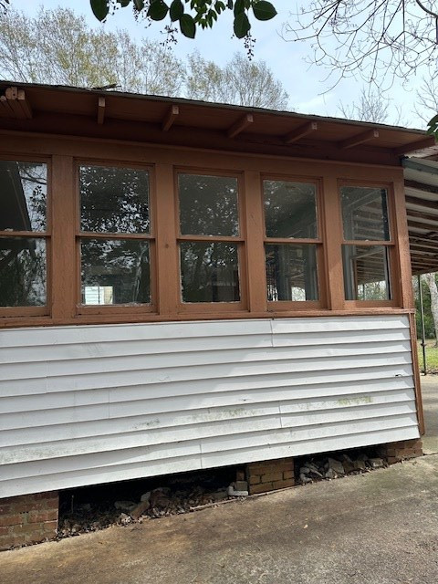 321 W New York Avenue Property Photo 2