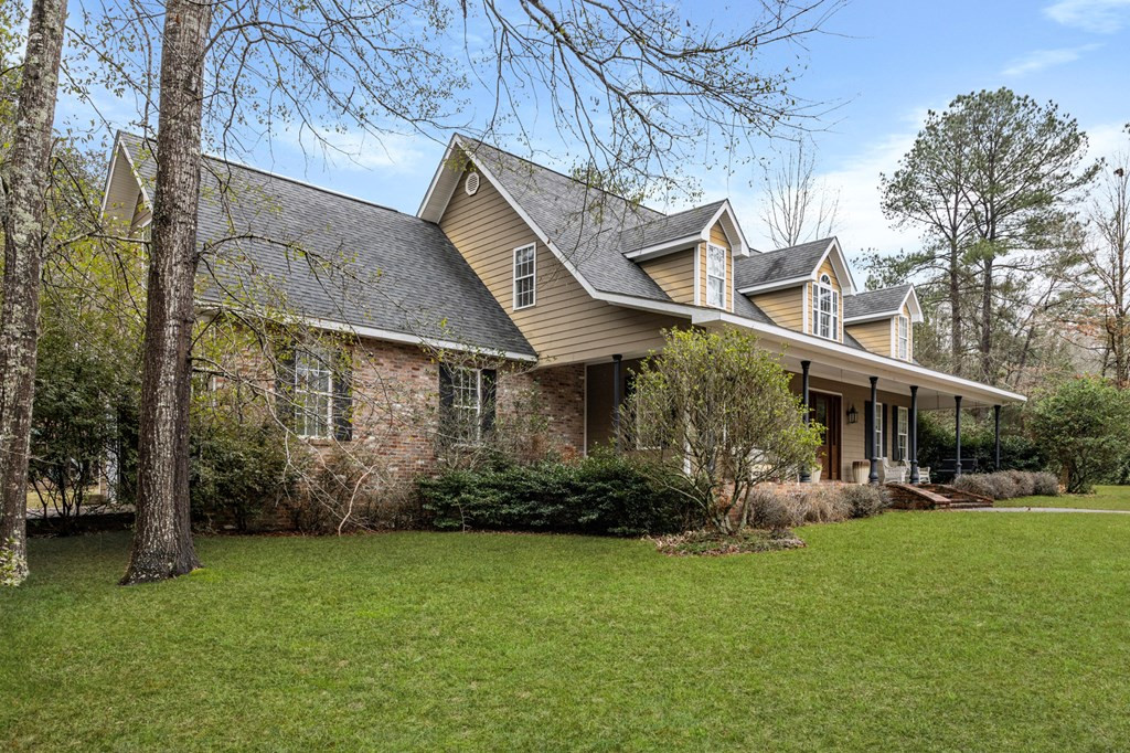 1056 Turkey Ridge Road Property Photo 4