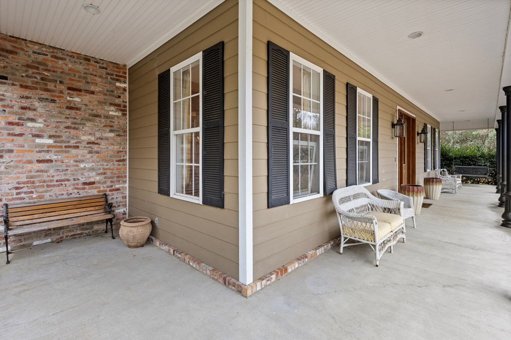 1056 Turkey Ridge Road Property Photo 6