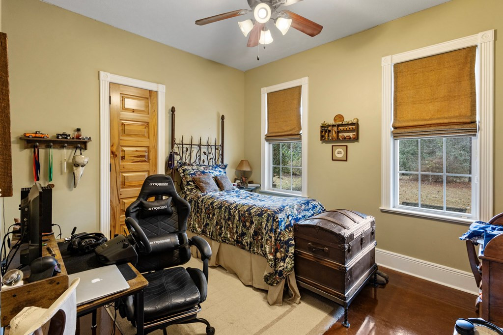 1056 Turkey Ridge Road Property Photo 20