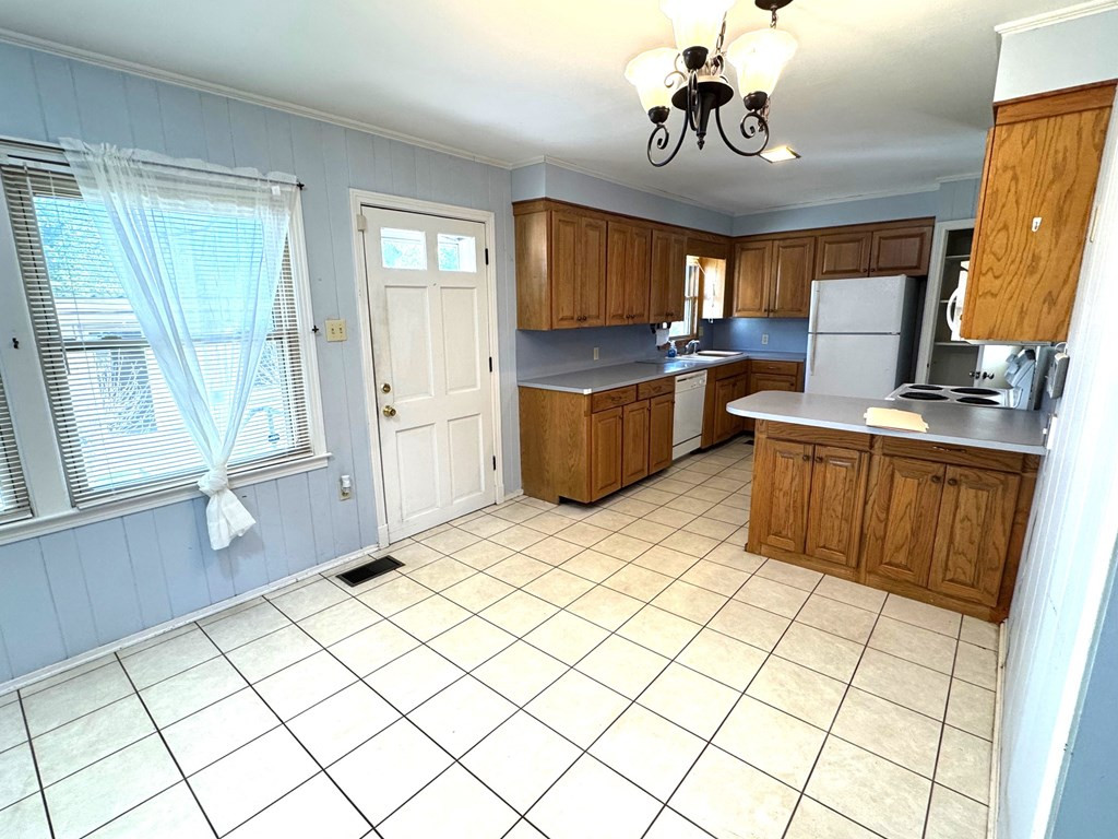 106 Shelly Drive Property Photo 9