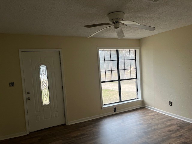 1002 Pershing Property Photo 5