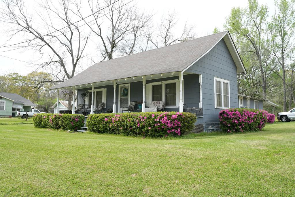 1031 Pearl River Ave Property Photo 1