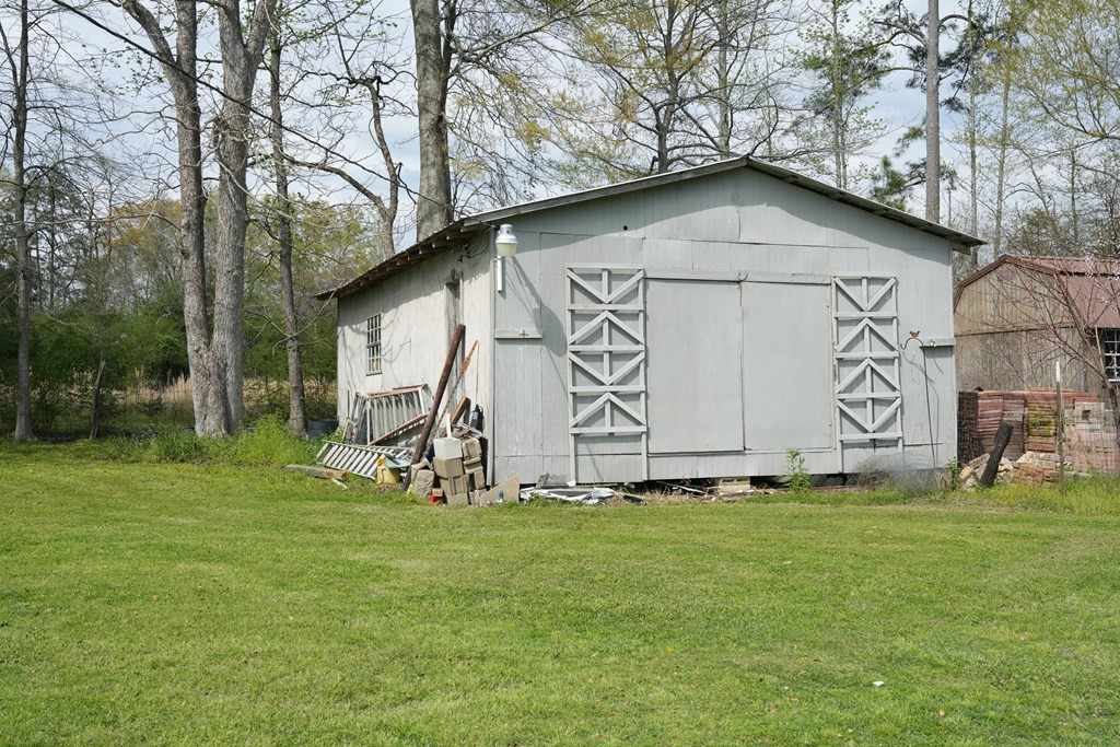 1031 Pearl River Ave Property Photo 9