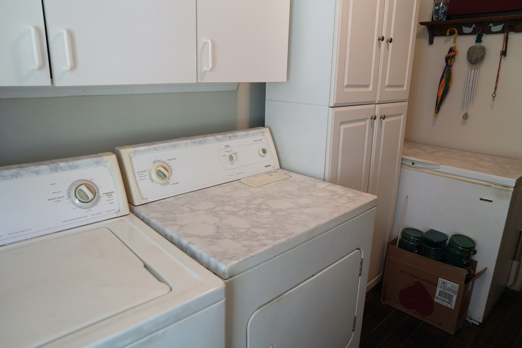 1031 Pearl River Ave Property Photo 16