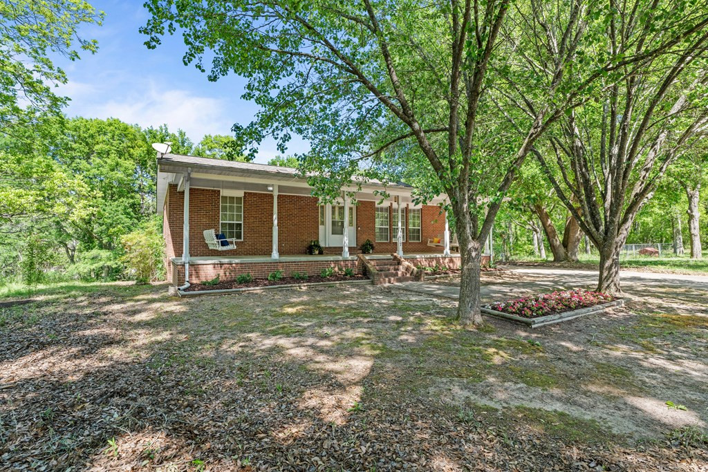 1017 Seventh Street Property Photo 5