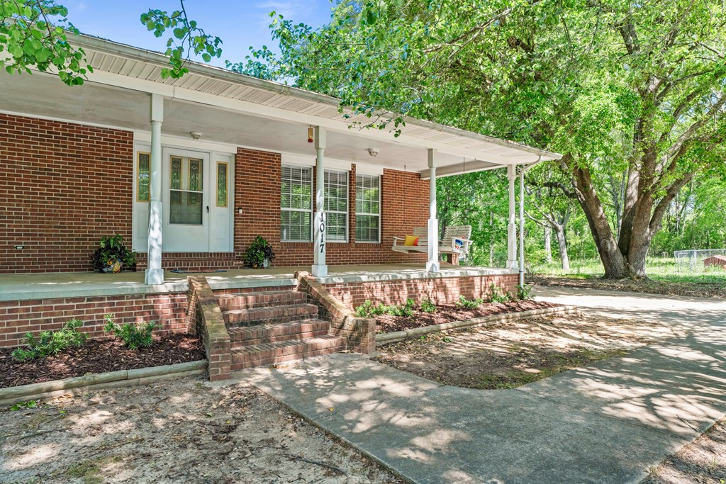 1017 Seventh Street Property Photo 7