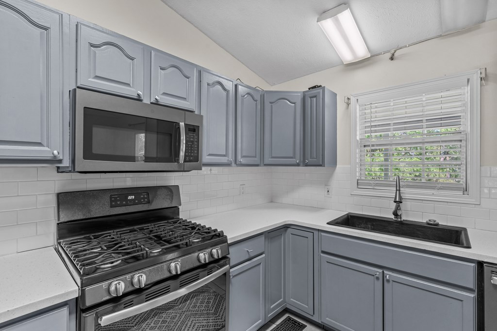 1017 Seventh Street Property Photo 16