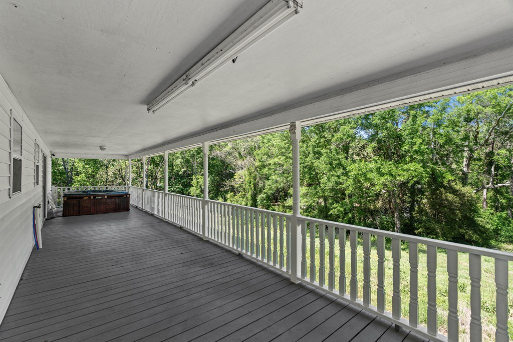 1017 Seventh Street Property Photo 38