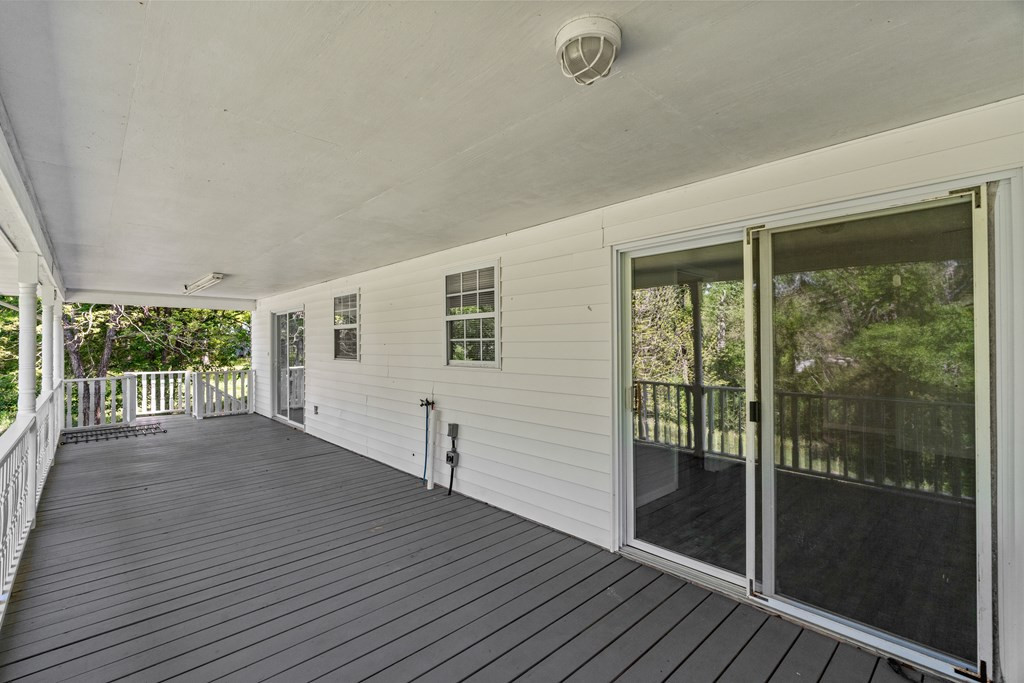 1017 Seventh Street Property Photo 39