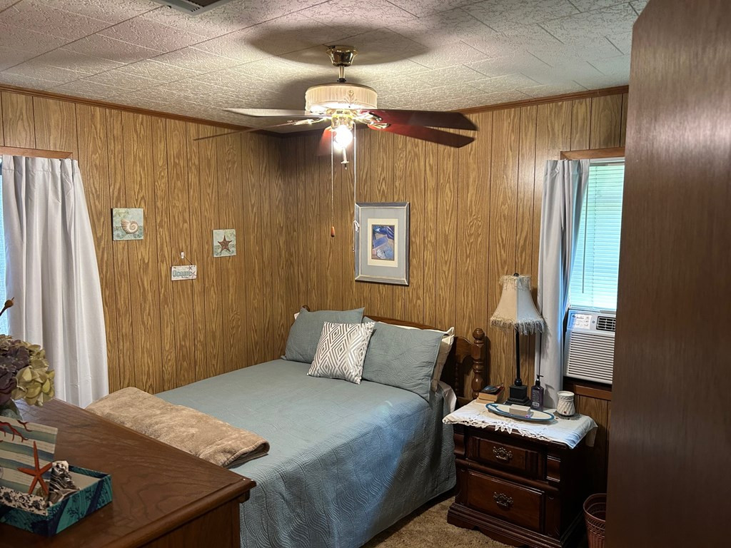 145 Beech Street Property Photo 6