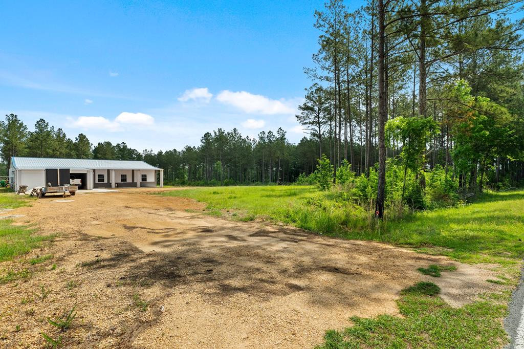 3285 Summit Drive Property Photo 3