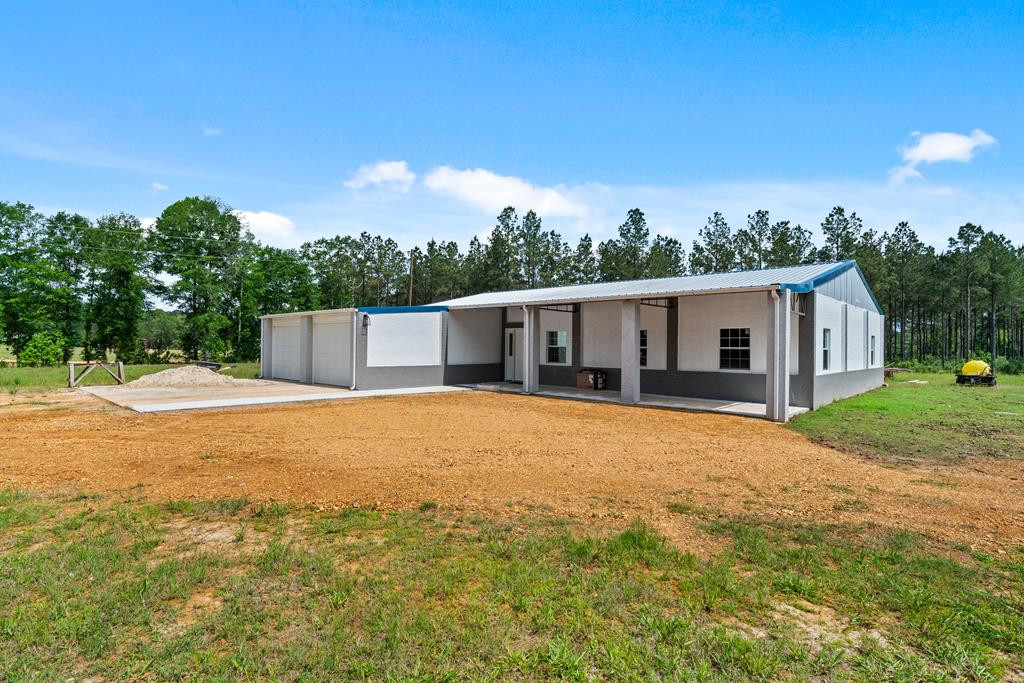 3285 Summit Drive Property Photo 5