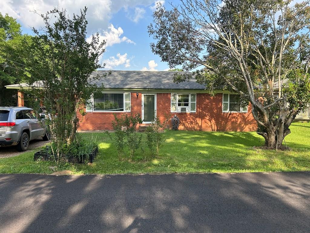 311 Walnut Street Property Photo 1