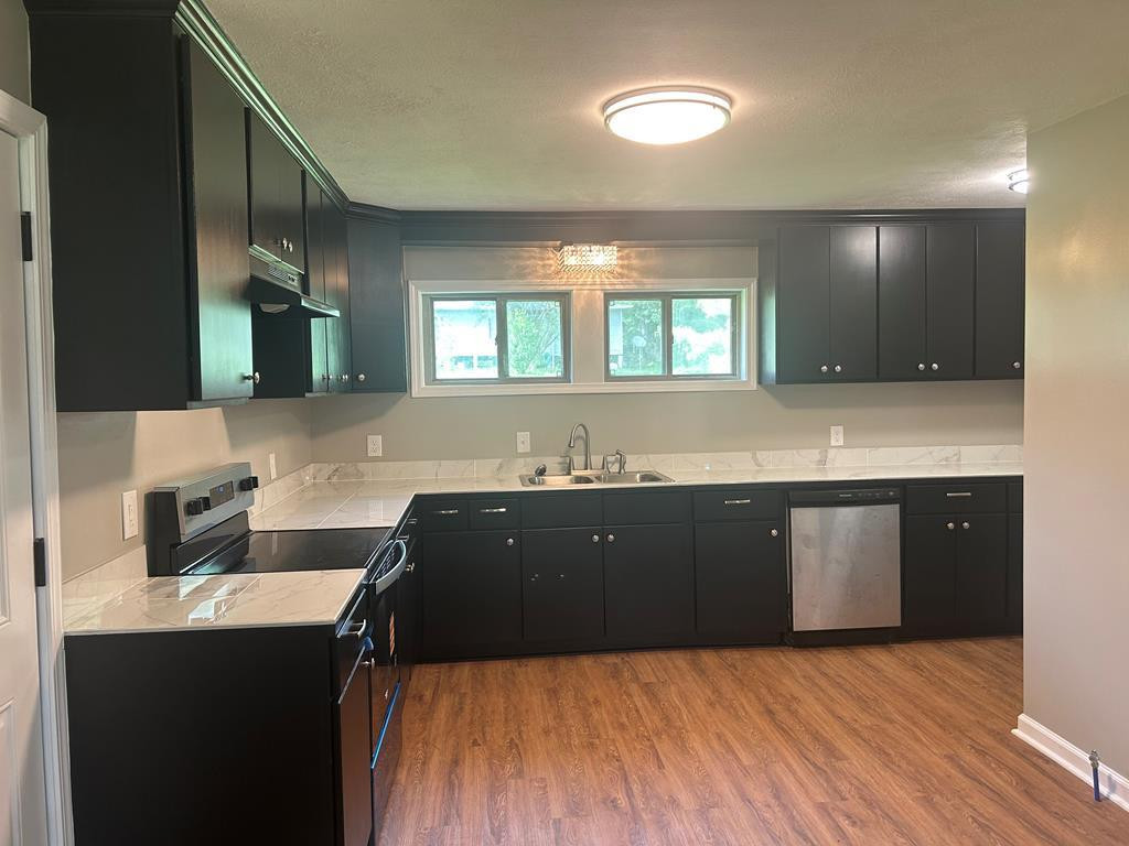 202 E Amite Street Property Photo 1