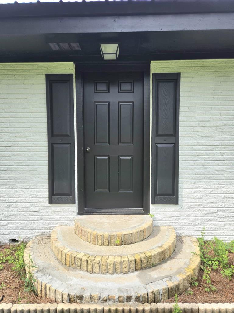 202 E Amite Street Property Photo 3