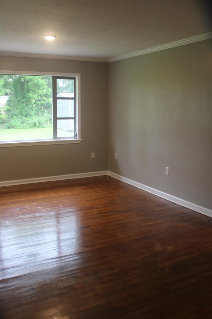 202 E Amite Street Property Photo 9