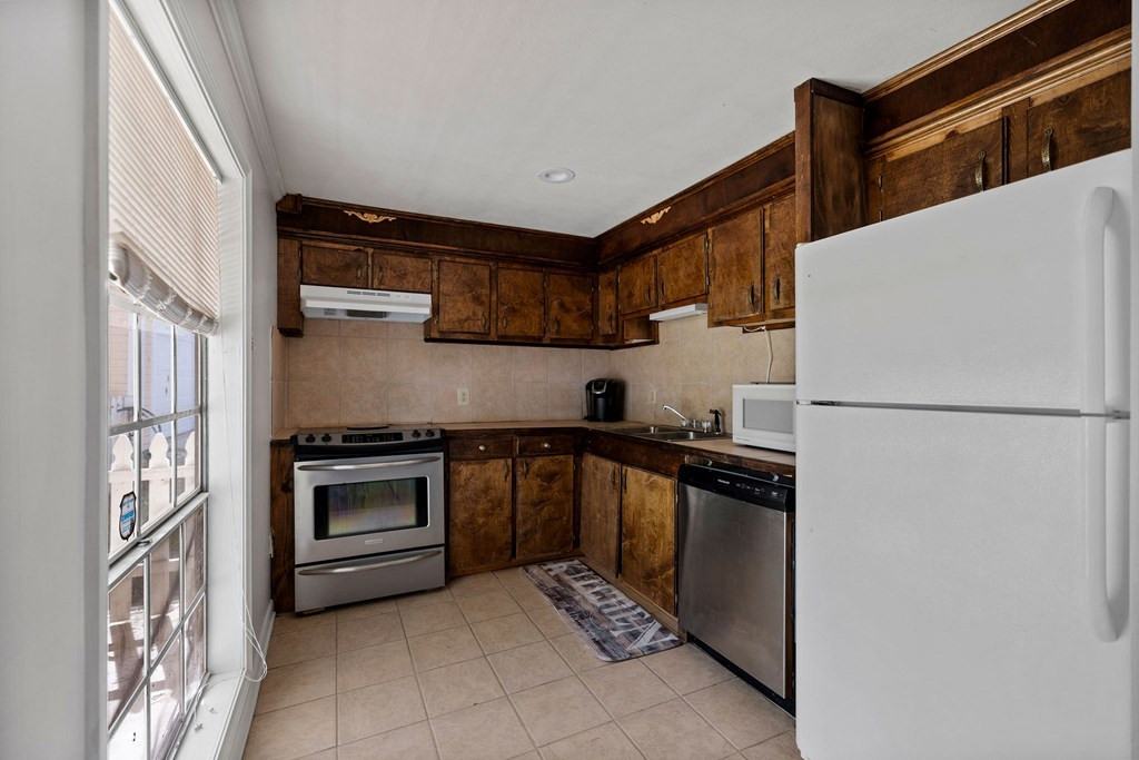 102 W Myrtle Street Property Photo 34