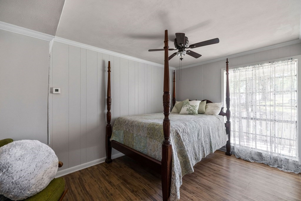 102 W Myrtle Street Property Photo 37