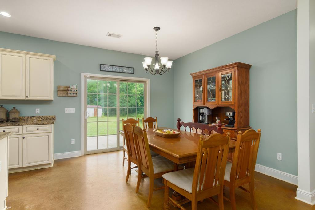 3603 Highway 583 Se Property Photo 6