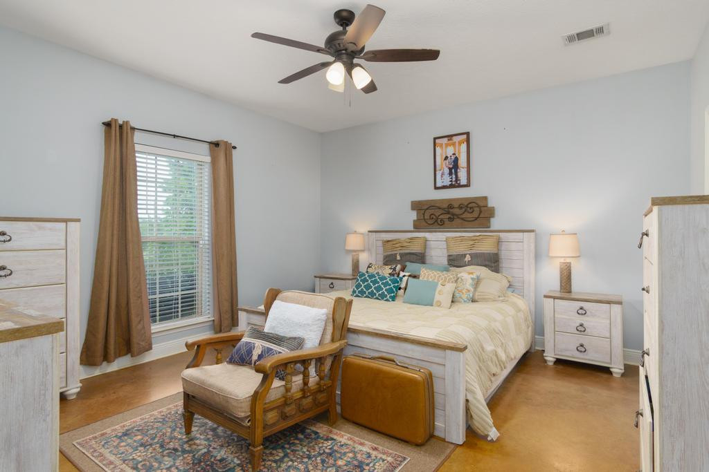 3603 Highway 583 Se Property Photo 9