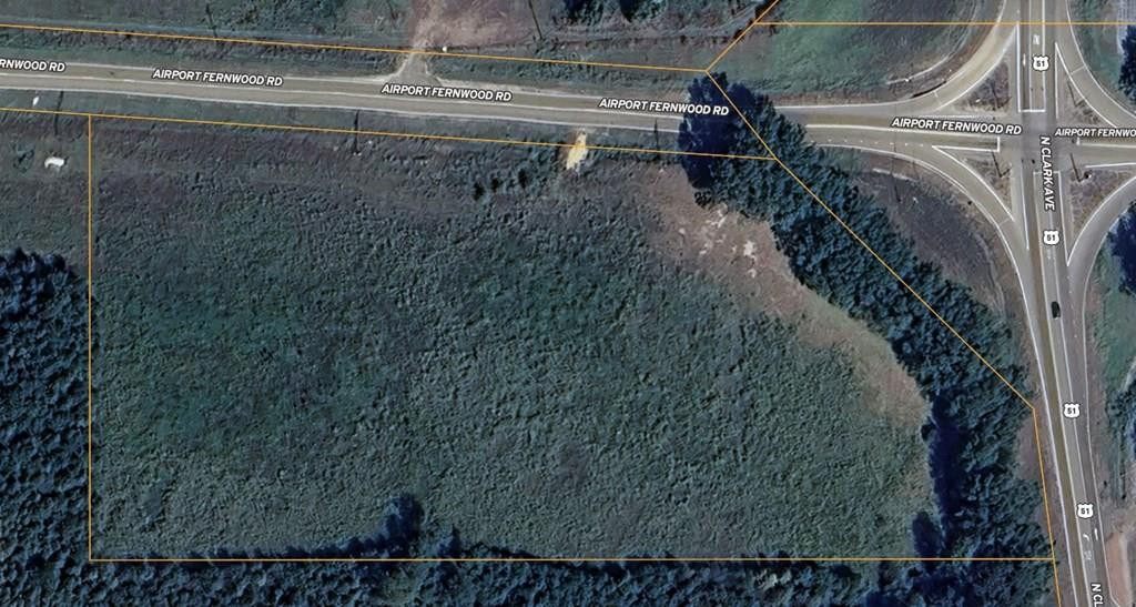 3092 Airport Fernwood Road Property Photo 1