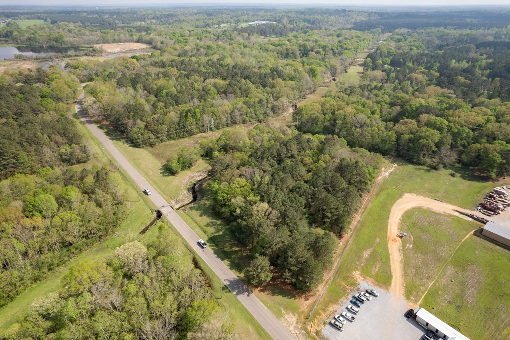 144 Don Curt Boulevard Property Photo 8