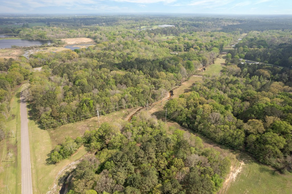 144 Don Curt Boulevard Property Photo 28