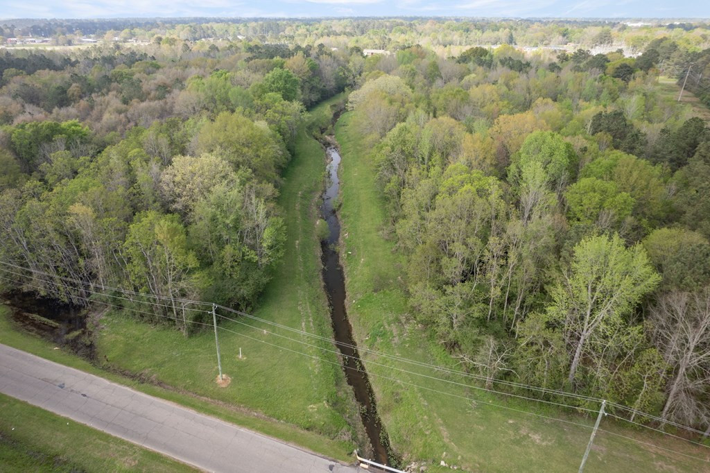 144 Don Curt Boulevard Property Photo 38