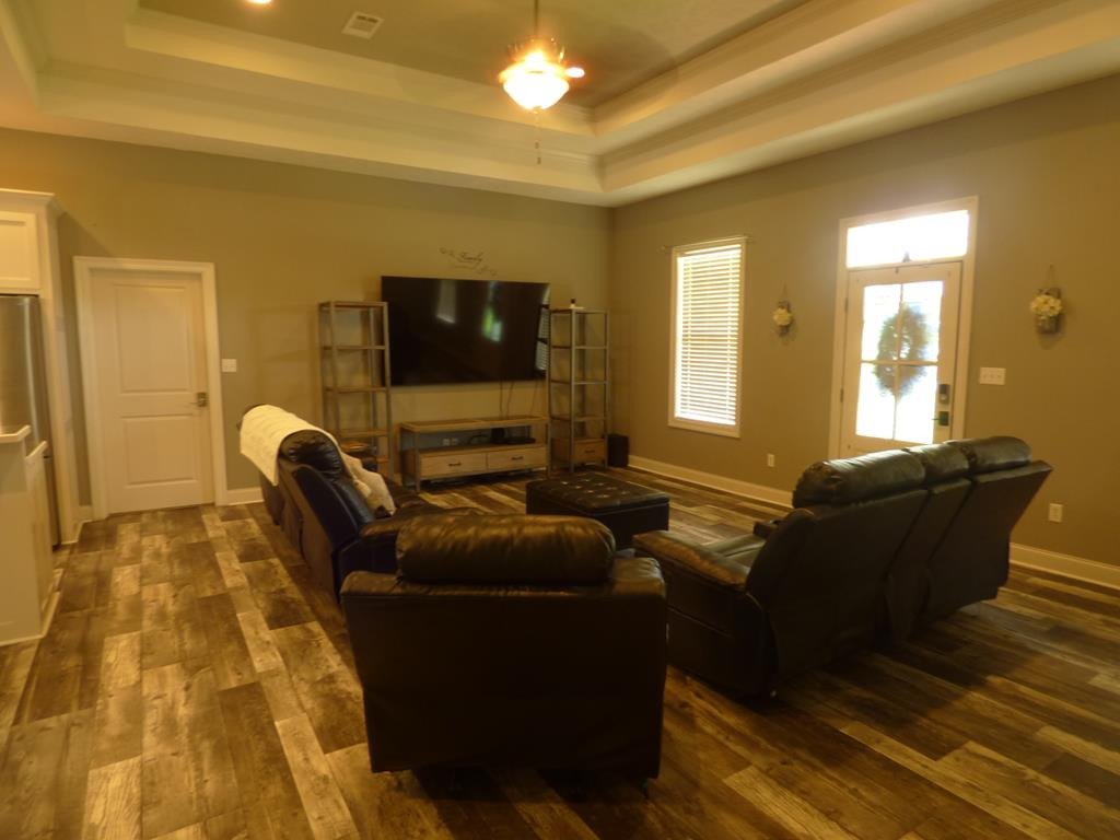 1131 Quail Ridge Drive Property Photo 4