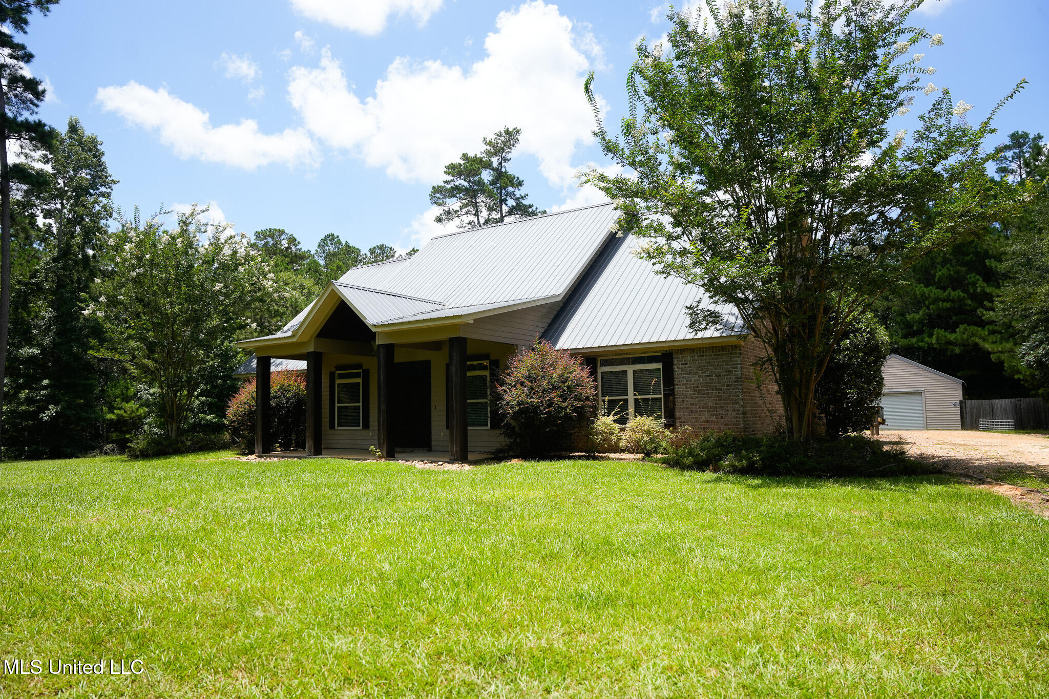 2011 Guy Barkdull Property Photo 15