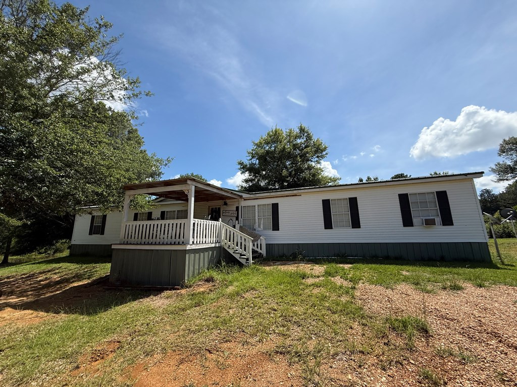 1020 Perry Lane Property Photo 3