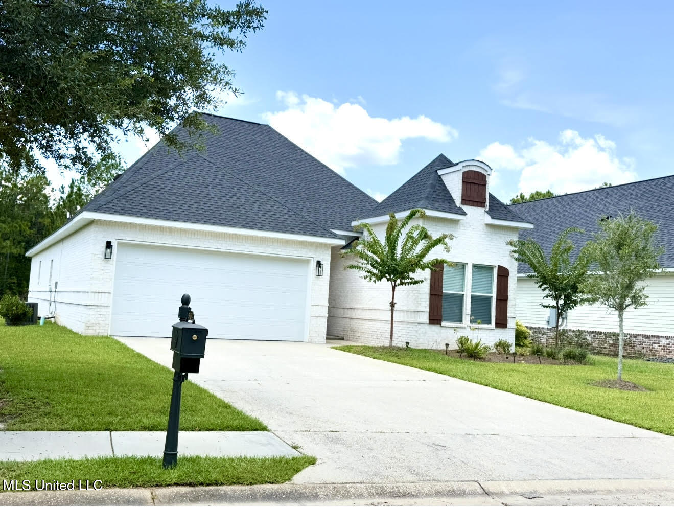 3513 Forrest Preserve Property Photo 1