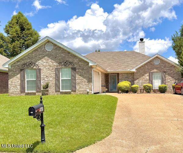 569 Lincolns Drive Property Photo 1