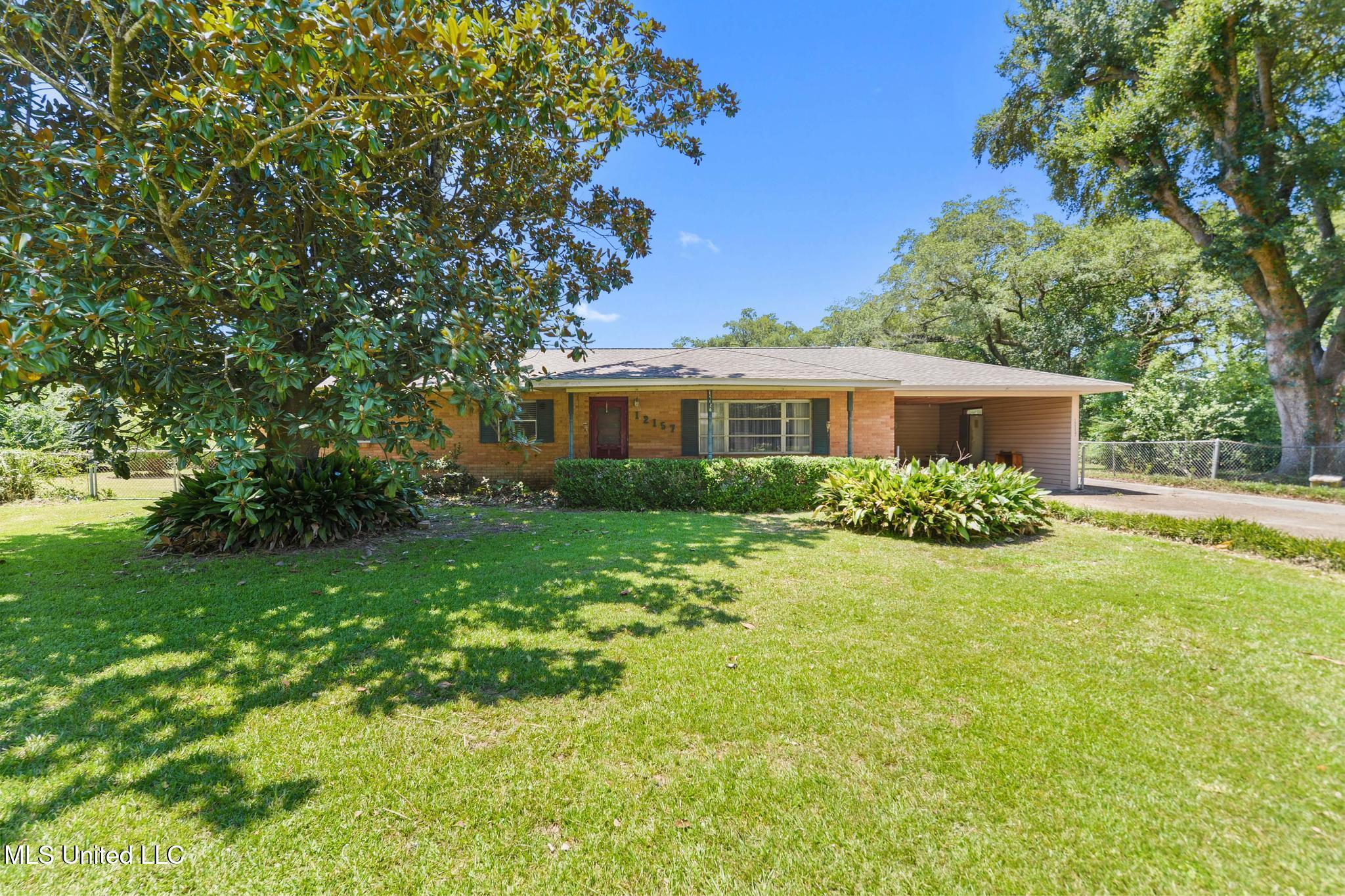 12157 Mccandliss Drive Property Photo 1