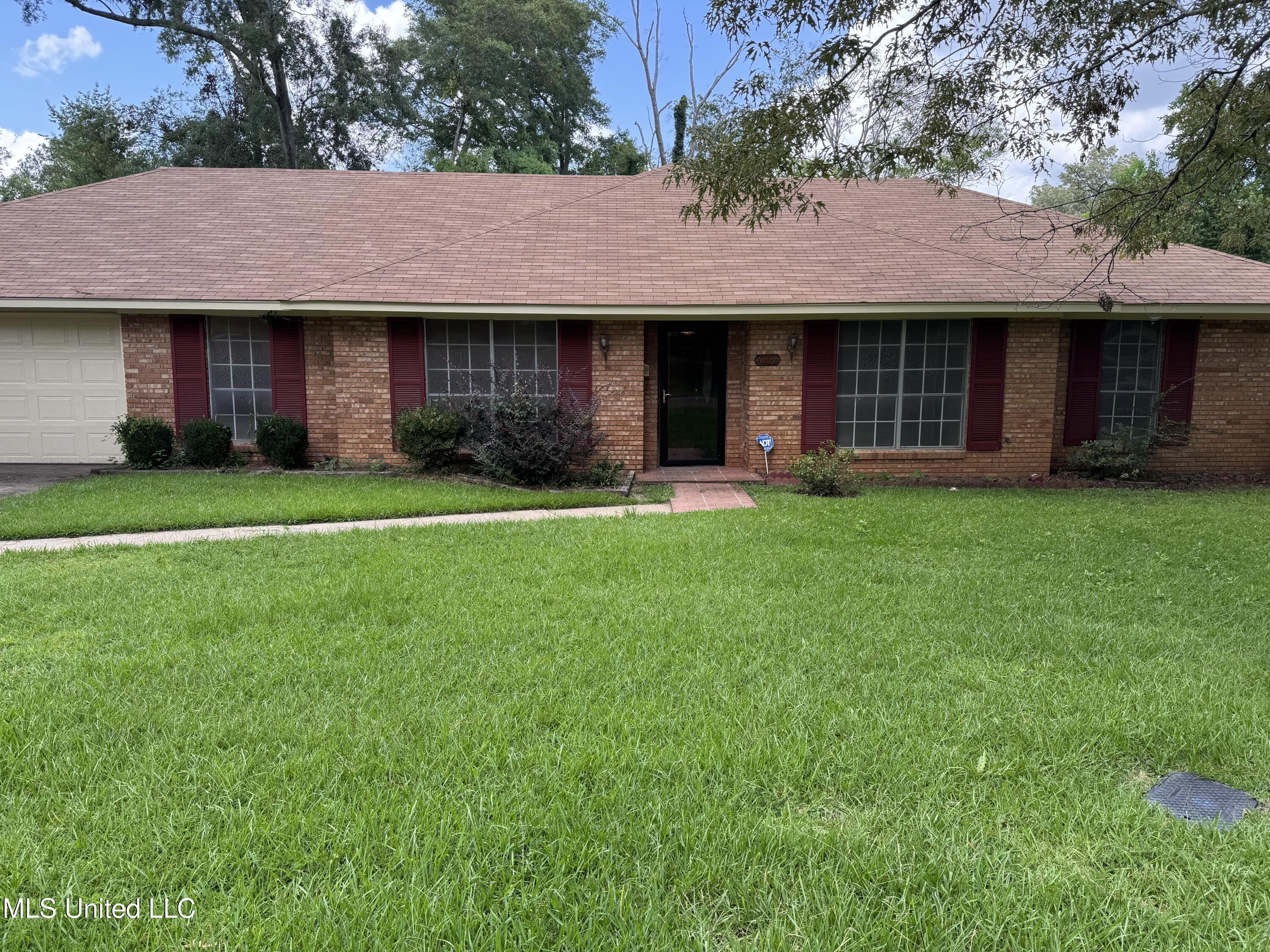 6202 Whitestone Road Property Photo 1