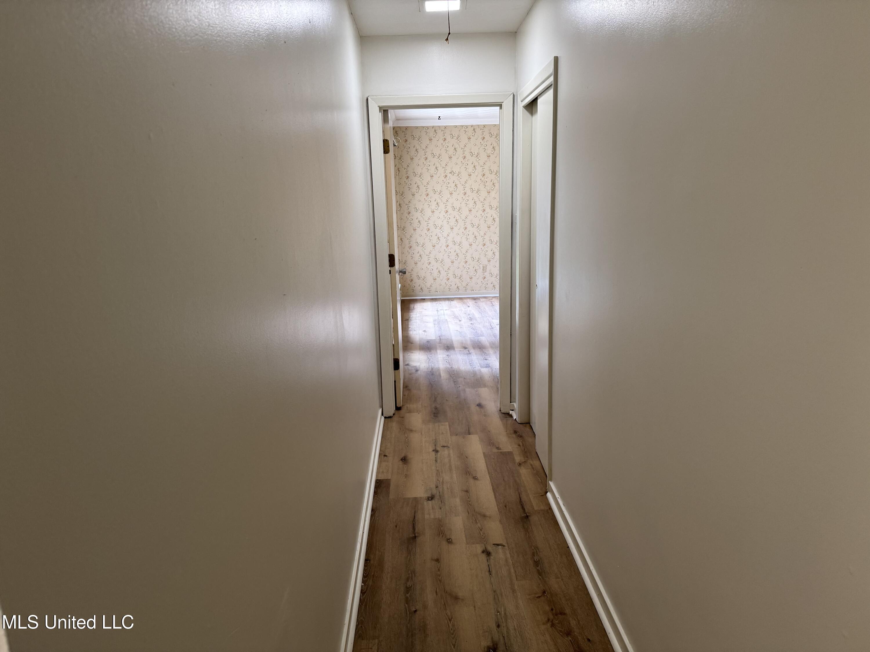 6202 Whitestone Road Property Photo 13