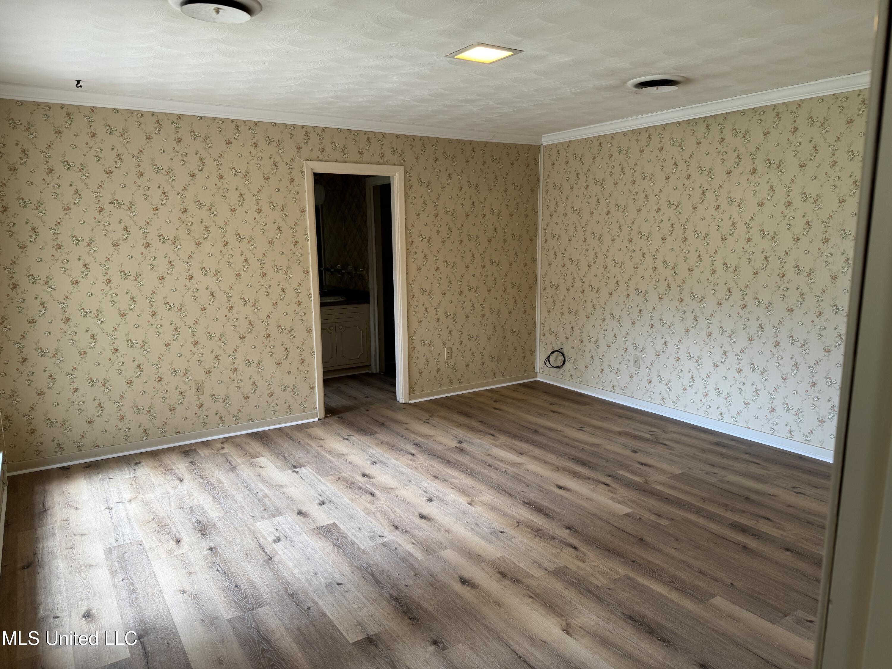 6202 Whitestone Road Property Photo 19