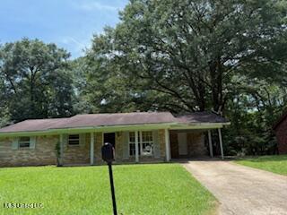1016 Suncrest Drive
