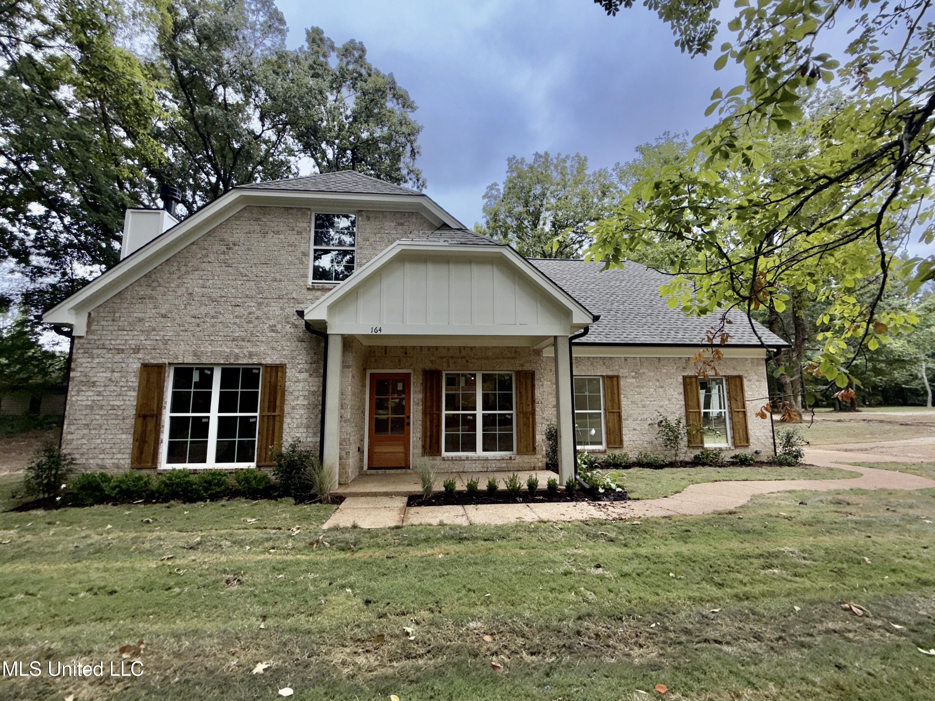164 Spring Dove Road Property Photo 1