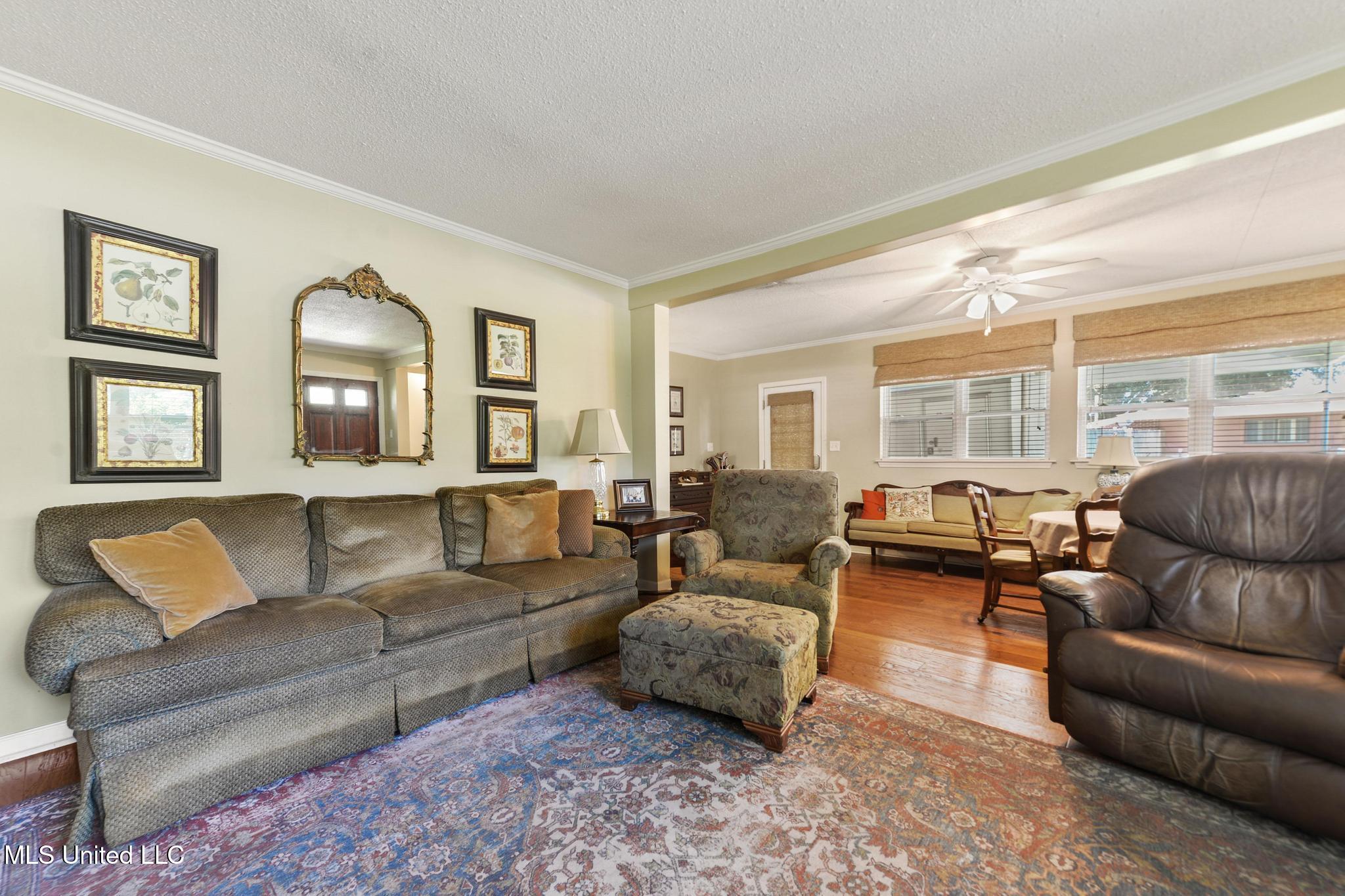 1912 Woodmont Street Property Photo 5