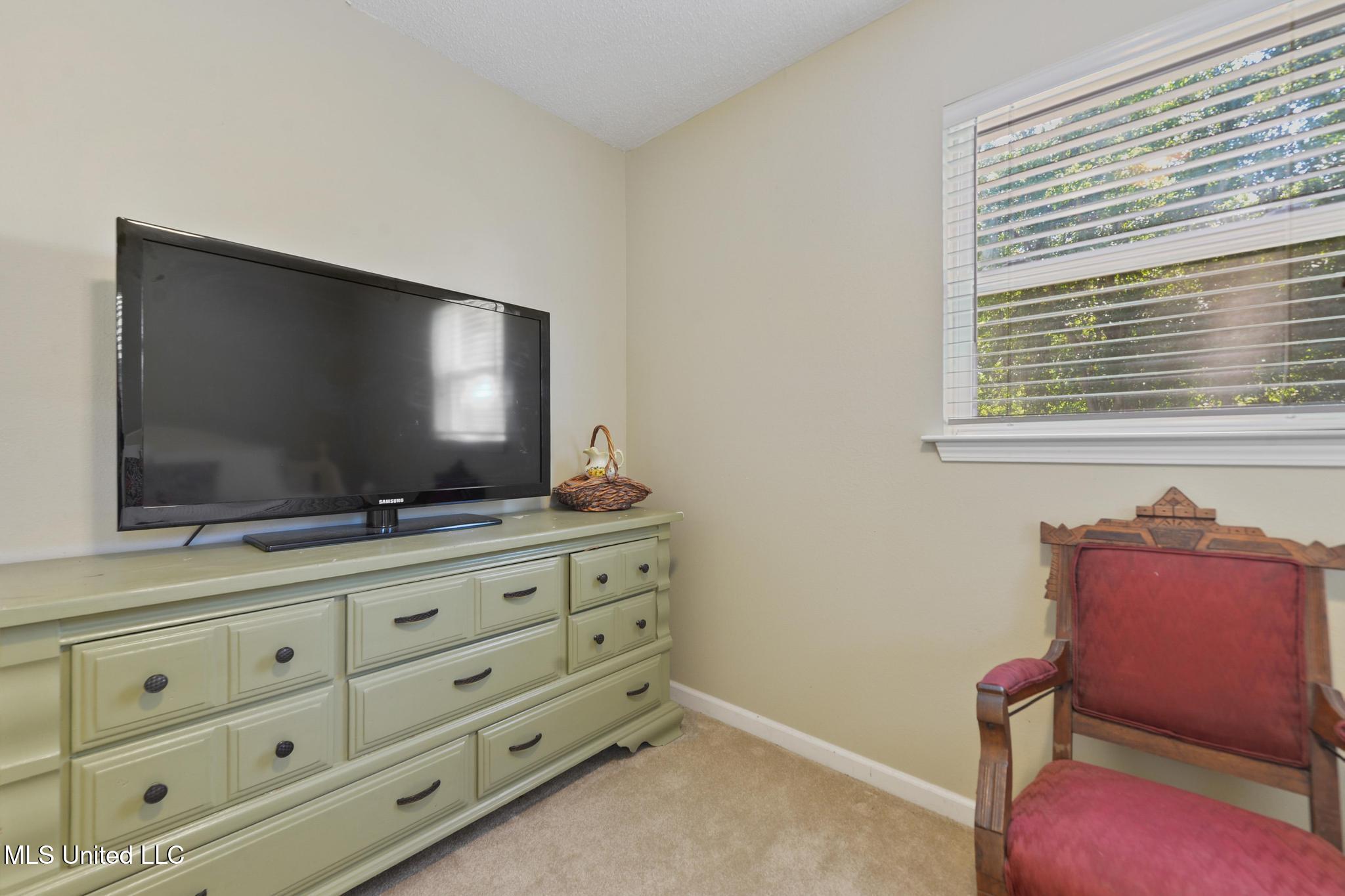 1912 Woodmont Street Property Photo 17