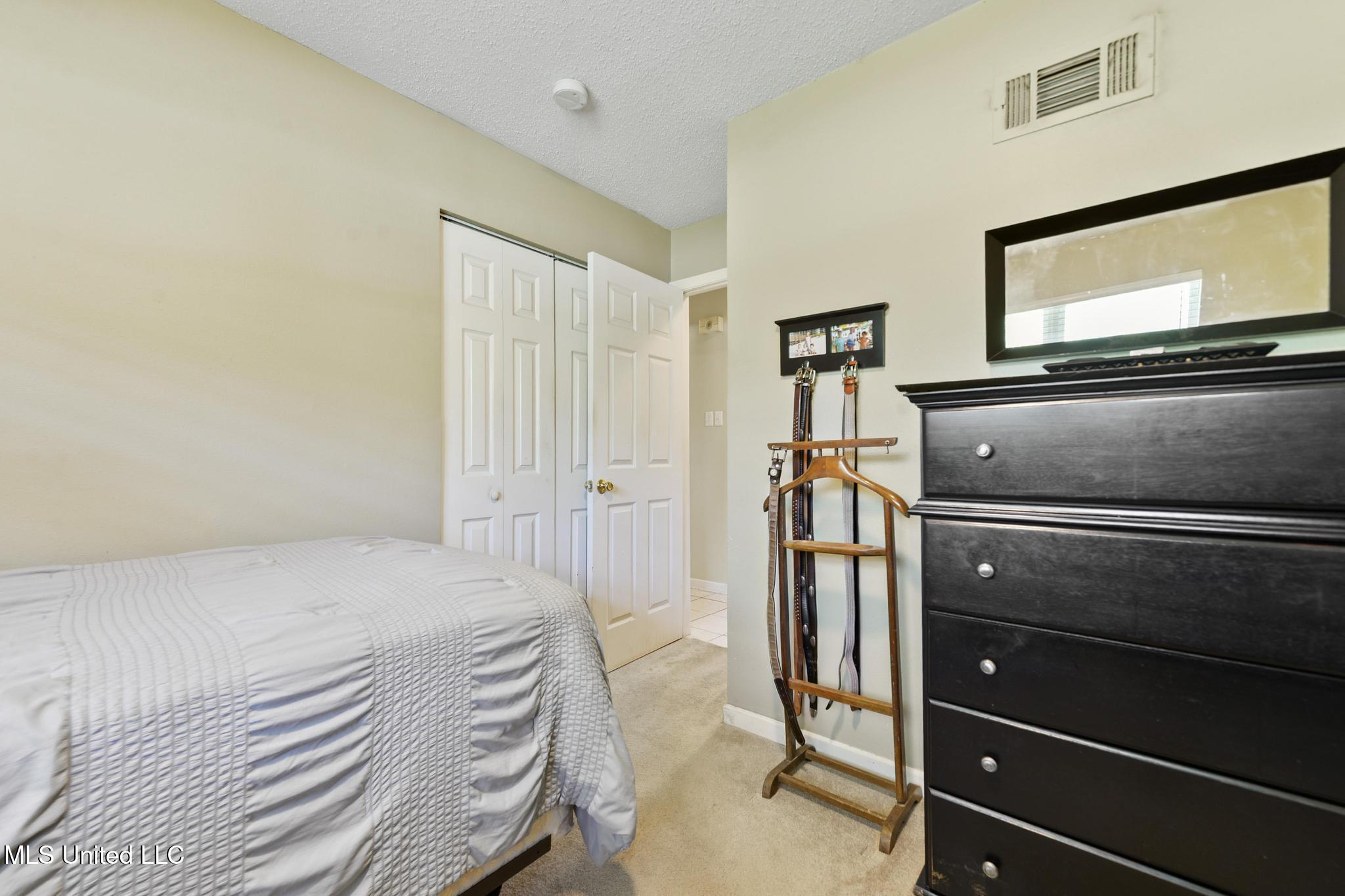 1912 Woodmont Street Property Photo 19