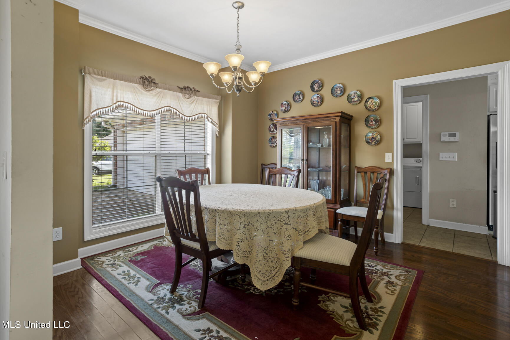 113 Susan Lane Property Photo 5